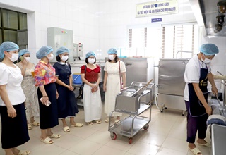 Công đoàn Trường Cao đẳng Sư phạm Trung ương phát động phong trào “Không gian làm việc xanh - sạch - đẹp cho cán bộ, nhà giáo, người lao động năm 2026”