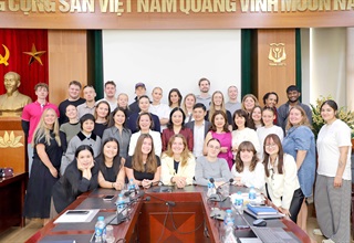 Trường Cao đẳng Sư phạm Trung ương đón sinh viên Đan Mạch đến  thực tập sư phạm tại các cơ sở thực hành trực thuộc Nhà trường.